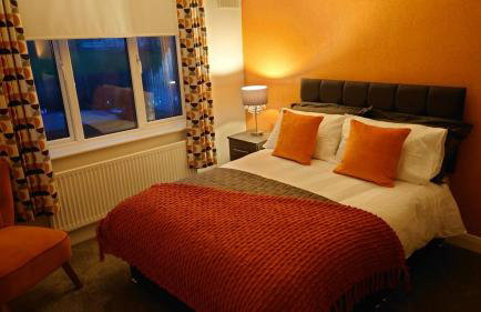 Tudor Style Maisonette - Photo 5