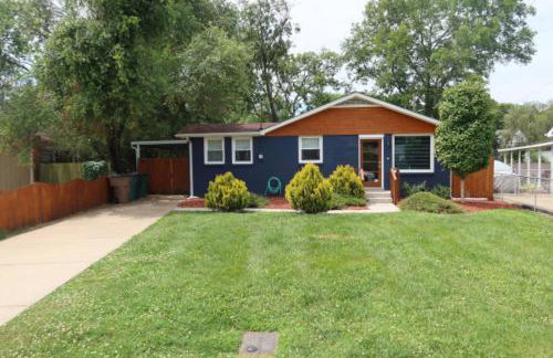 NEW Casa Azul - 2 king Beds Yard HOT TUB! - Foto 32