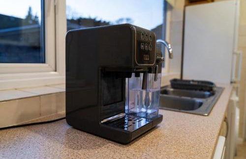 Farnborough Stay - 5 Bedroom - Foto 40