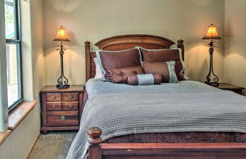 3 Mi to Dtwn Show Low Retreat with 2 Decks - Photo 16