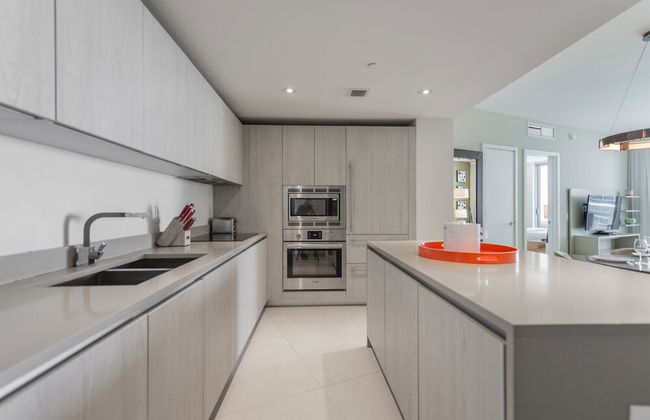 Beachfront Condo with Mesmerizing Views - Foto 25