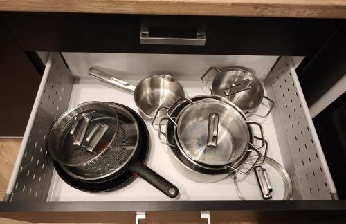 W Centrum Luksusowy Apartament, Duży Parking, Zameldowanie 24h, FV, Ekspres, XBOX, Klimatyzacja, Dwie Sypialnie, Kuchnia i Salon, Samo centrum miasta, - Foto 19