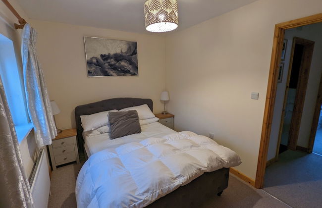 2 Bed Cottage - Sleeps 4 - Garden, Pets, Wifi - Foto 6