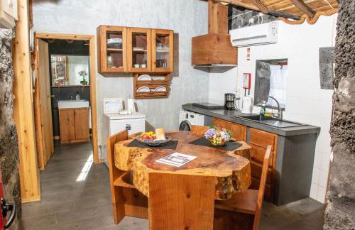 Aldeia Dos Caldeirões - Photo 32