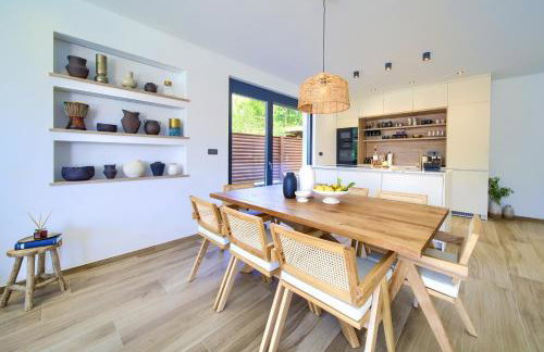 Villa Viverum with heated salt water pool - Photo 53