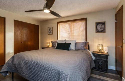 #StayInMyDistrict Eclectic Boise Townhouse near St Als - Foto 21