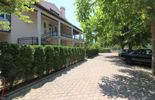 Apartment Lorena with pool - Foto 24