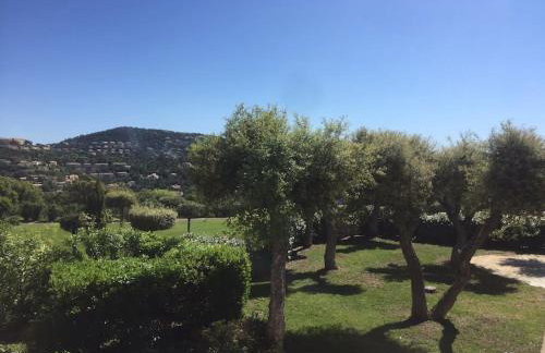 Beau 2 pièces, Magnifique vue mer et piscine - Photo 30