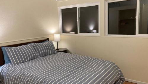 Cozy Hideaway and Hot Tub. Pet Friendly. - Foto 2