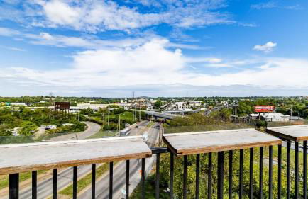 Downtown Nashville 2BR Condo Balcony & Parking Near Broadway - Foto 60