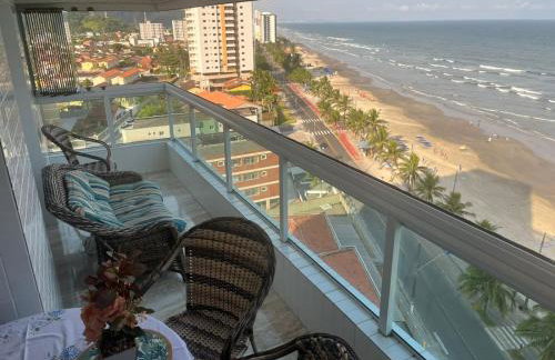 Mongaguá com vista para o Mar pé na areia - Foto 1