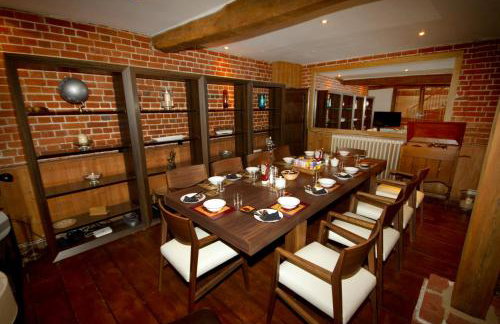 Tonge Barn - Photo 31