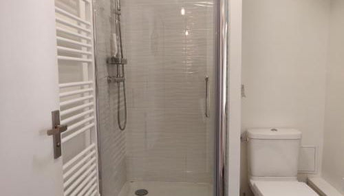 Appart'HomeCity - Rouen Vauban - Photo 4, Shower