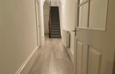 Heaton Park Road Professional Lets - Foto 10