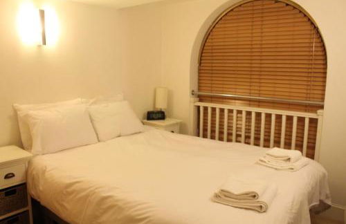 Central 2-Bed, 2-Bath Sanctuary near Holborn Station, Covent Garden & West End - Foto 9