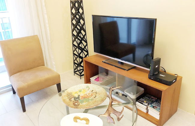Cozy Pad in Heart of Makati HiSpeed WiFi - Photo 15