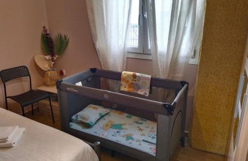 Io's Guest House - Photo 15