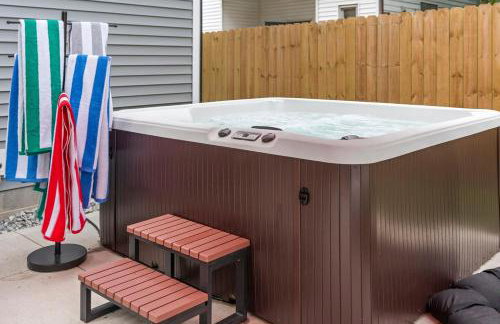 Hot Tub - Mins to Short North - Retro Game Room - Foto 20