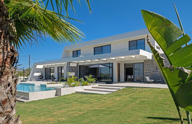 Aethra Grand- Luxury 5-bed Villa 850m From Beach - Foto 11