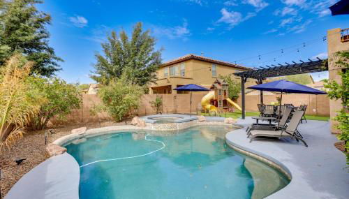 Luxe Family Home with Pool, 13 Mi to Dtwn Phoenix! - Foto 3
