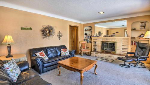 Cumberland Retreat with Lakefront Yard and Dock - Foto 4