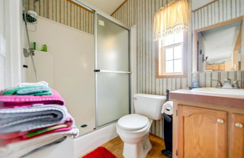 Creekside Retreat in the Adirondacks Swim and Hike! - Foto 17