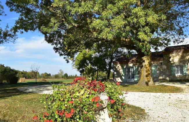 Spacious Holiday Home in Saint-nexans With Terrace - Foto 58