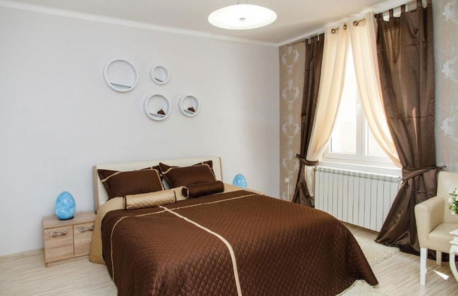 Central Apartments HOT TUBE - Photo 2