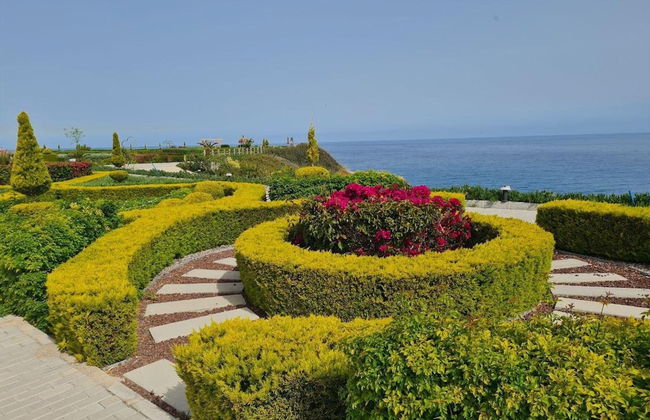 Serene Three-bedroom Retreat in Unforgettable Setting - Foto 40