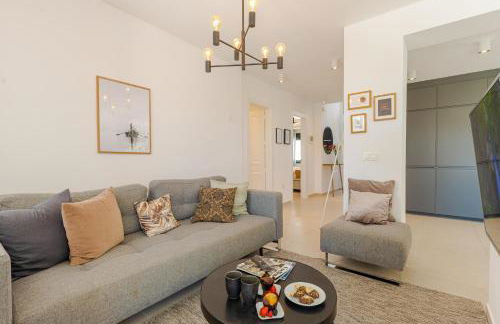 Modern villa with Heated Pool & BBQ Next to the Beach - Foto 15