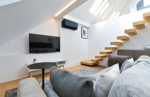 Soho Penthouse by Concept Apartments - Photo 15