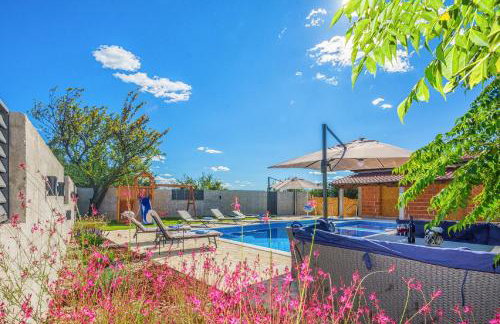 Holiday Home Tower with private pool, sauna and quads - Photo 36