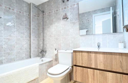 Apartamento dúplex 6 personas en zona tranquila CALPE - Photo 10