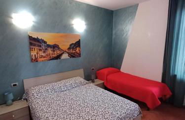 PINK & GREEN APARTMENTS - RHO FIERA MILANO MIND - Andrea - Foto 18