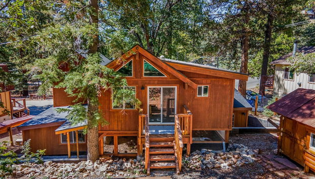 Bearpaw by Avantstay Hot Tub 10 Min to Lake - Foto 2, Habitación