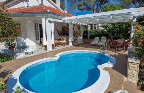 Holiday Home in Molat With Pool - Foto 16