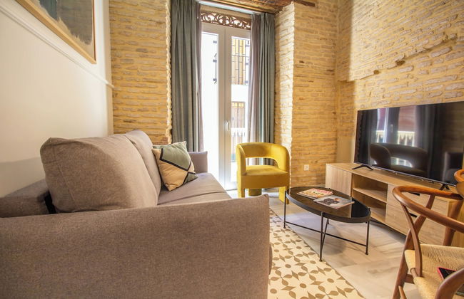 Feelathome San Lorenzo Apartments - Photo 24