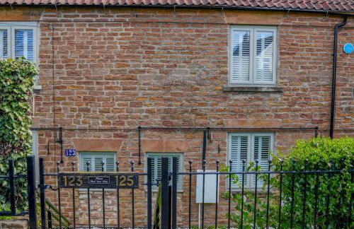 Amazing Guest Cottage in Nottingham with Parking! - Pass the Keys - Foto 21