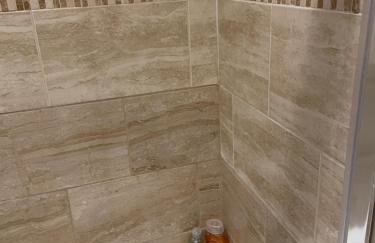 Van House - Photo 20