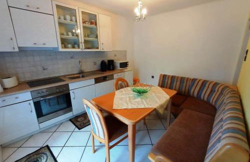 Monteur-, Ferienwohnung mit Balkon in Hanau bei Frankfurt und Aschaffenburg - Foto 10