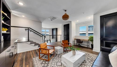 Top Floor Penthouse Lofts - Foto 3