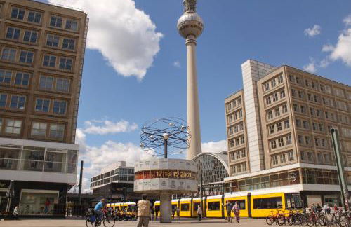Homely Berlin - Loft, Terrace, Near Ostkreuz I Free parking - Photo 22