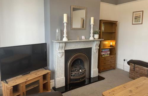 Restful Harbourside Apartment with Garden - Foto 15