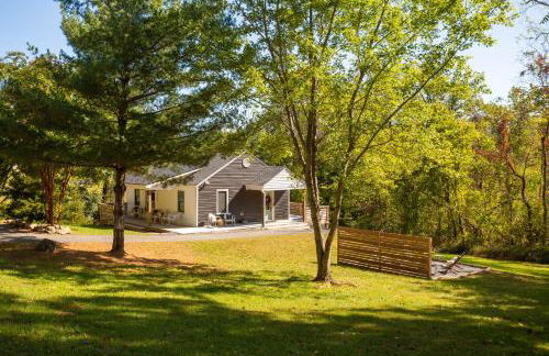 Little Farmhouse 3BR, 2BA Near Wineries - Foto 50