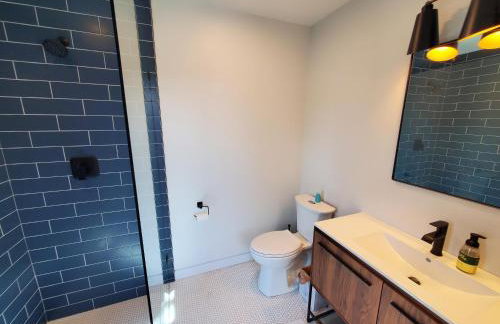 This Deluxe Modern New 3-Story Home With Central Ac Offers The Best Of Bozeman! - Foto 13