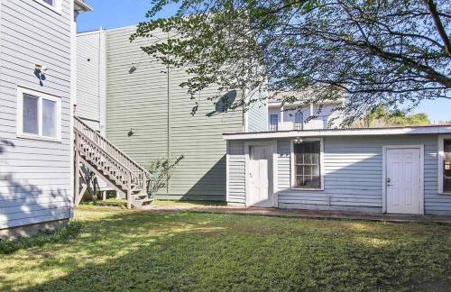 Montgomery Apartments on Magazine Street - Foto 41