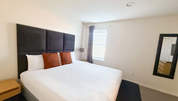 Upstay Spacious 3BR Home w Resort Access - Foto 3, Habitación