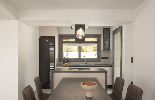 Luxurious Villa Dias With Tennis Court by Estia - Foto 27