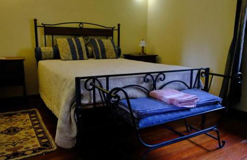 19th Centry Farmhouse Getaway - Sleep 12-14 W/pool - Foto 31