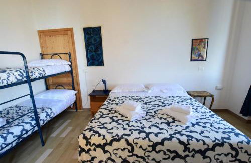 La Casa sulla Mattonata accogliente appartamento su una tipica creuza genovese con splendida vista e a pochi passi dalla Stazione Principe - Foto 61